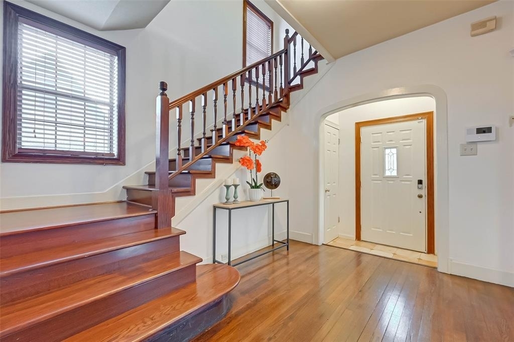 2412 Oakdale Street - Photo 1