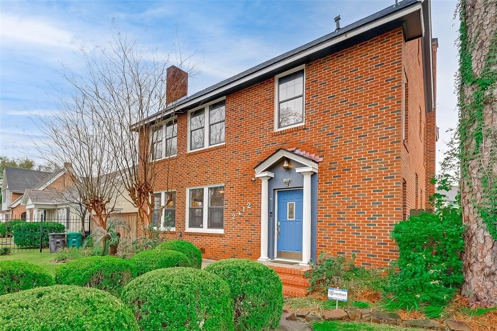 2412 Oakdale Street - Photo 44