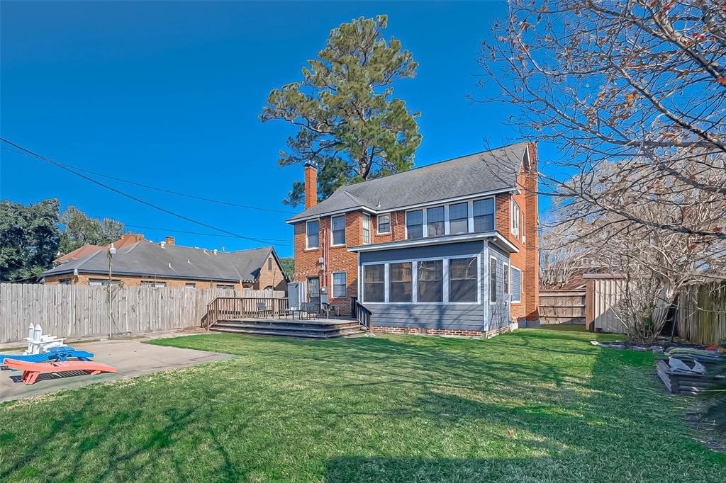 2412 Oakdale Street - Photo 39