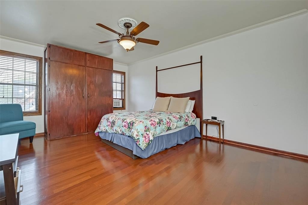 2412 Oakdale Street - Photo 24