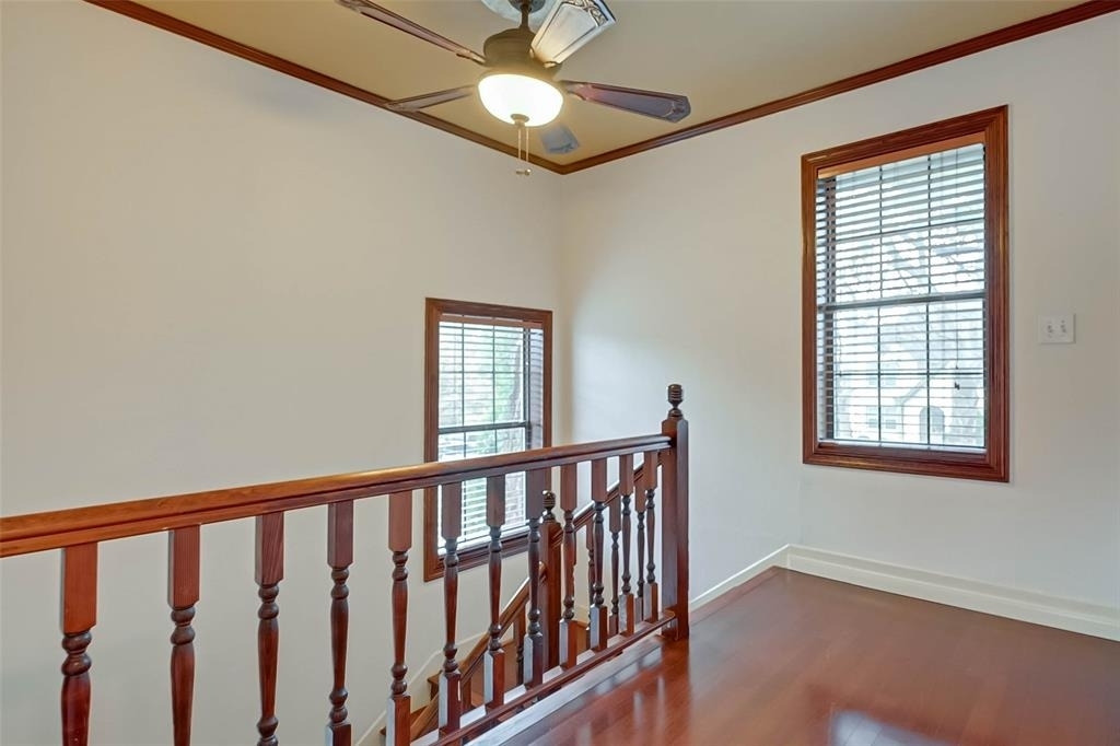 2412 Oakdale Street - Photo 20
