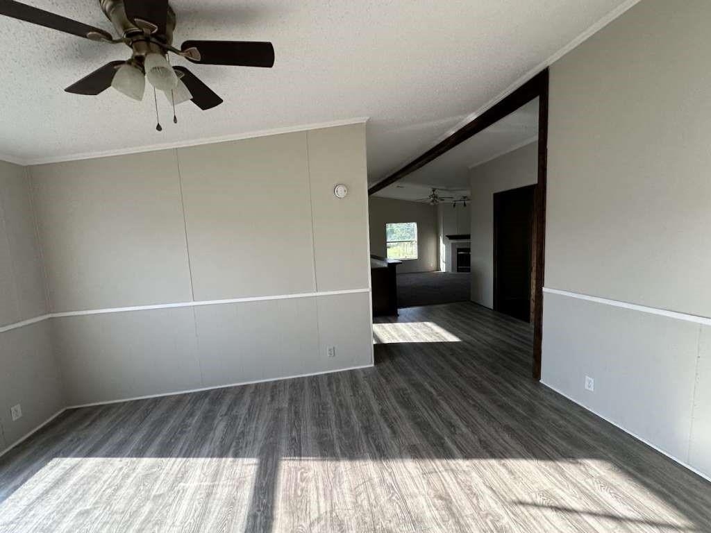 102 Bailey Street - Photo 12