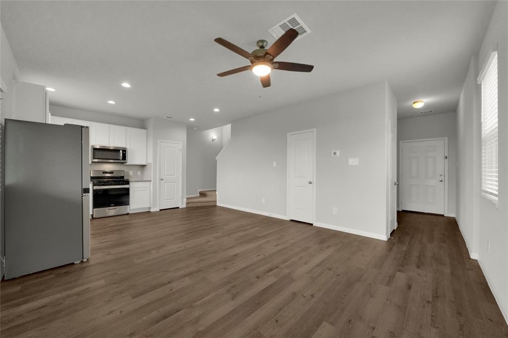 2542 Steelhead Drive - Photo 3