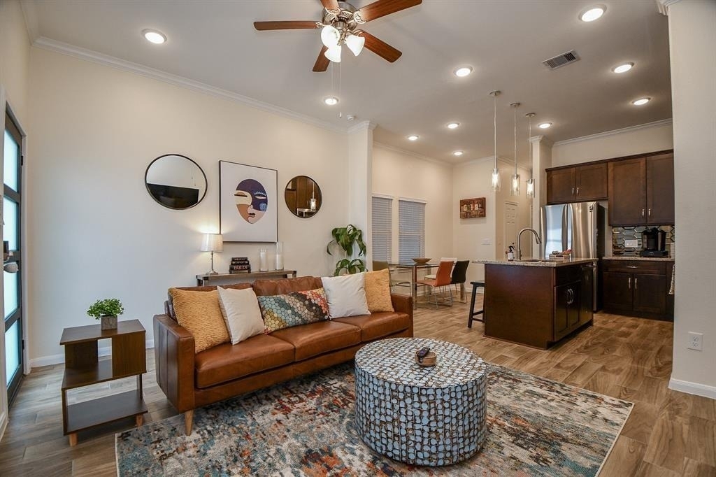 3708 Easy Street - Photo 0