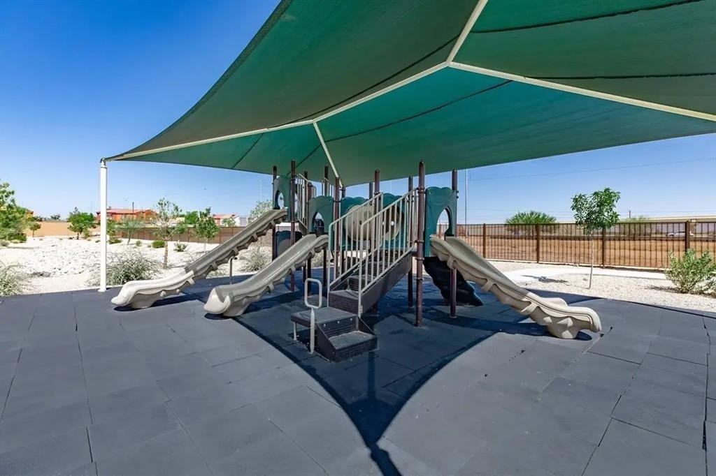 11050 Montana Ave - Photo 6