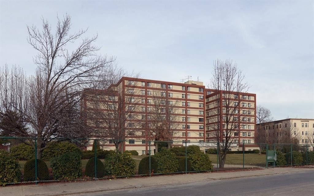 20 Haverhill St - Photo 1