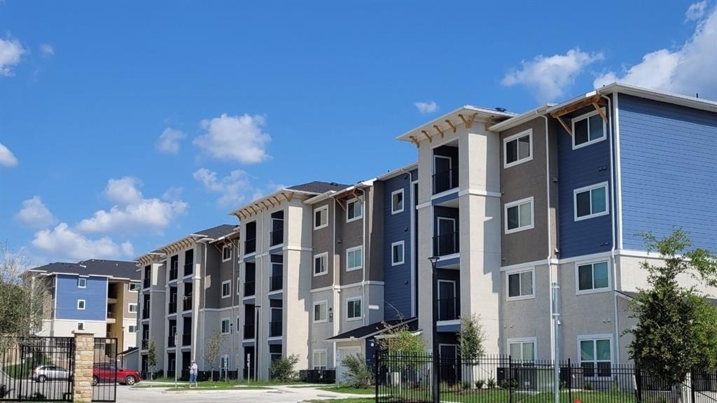 3500 Magic Drive - Photo 1