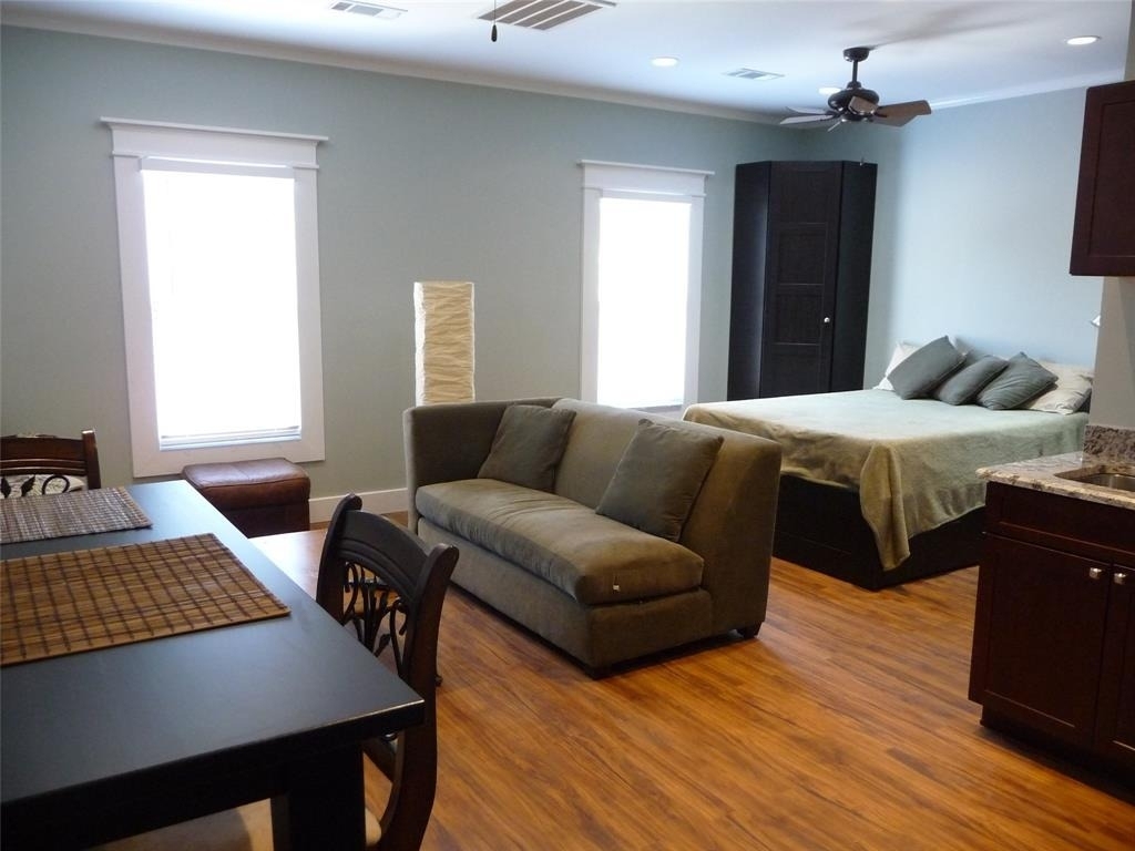 1009 Peden Street - Photo 4
