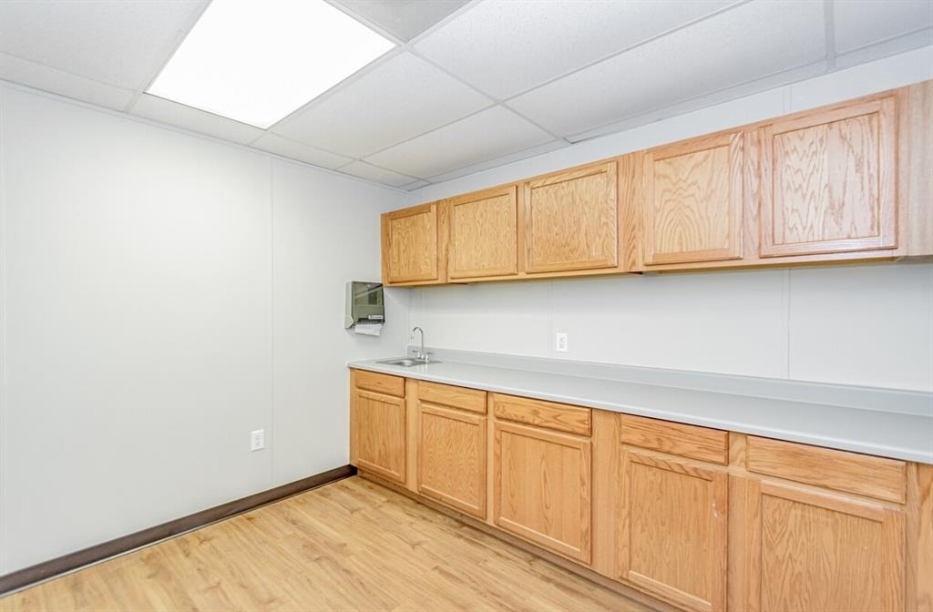 3373 E Highway 6 - Photo 10
