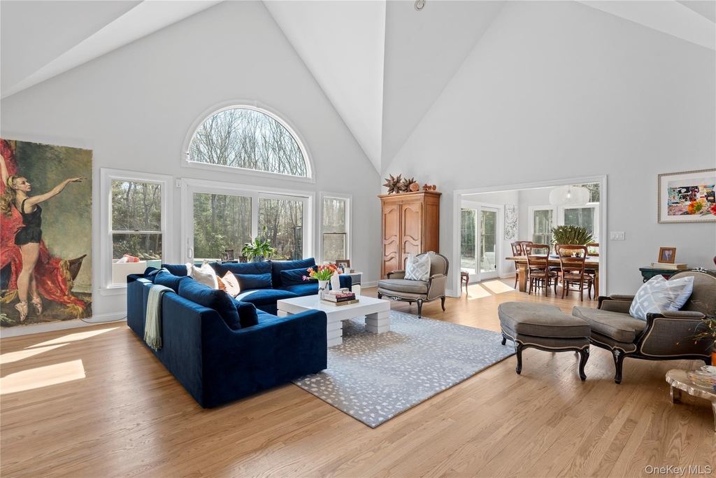 38 Pheasant Run - Photo 6