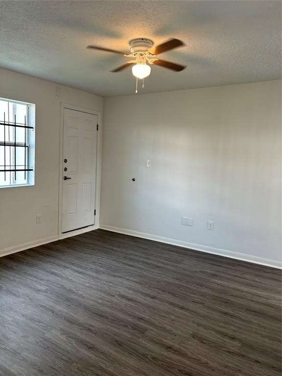 4714 Ward Street - Photo 4