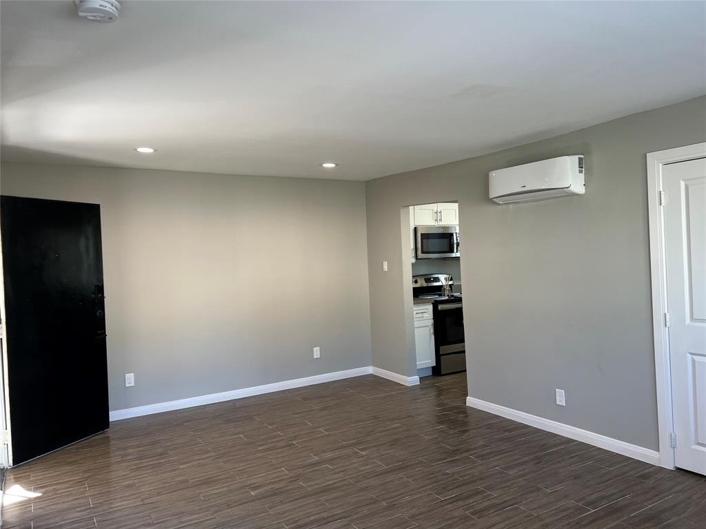2017 Buffalo Terrace - Photo 2