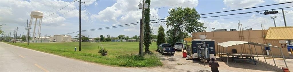 1208 Sheldon Road - Photo 3