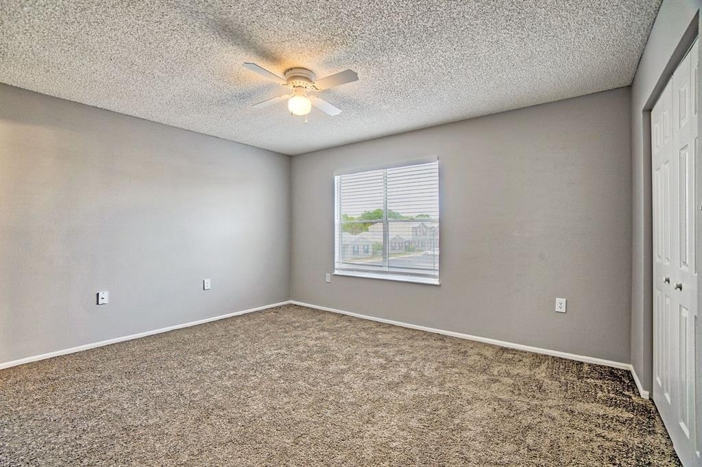 12021 Mccormick Rd - Photo 6