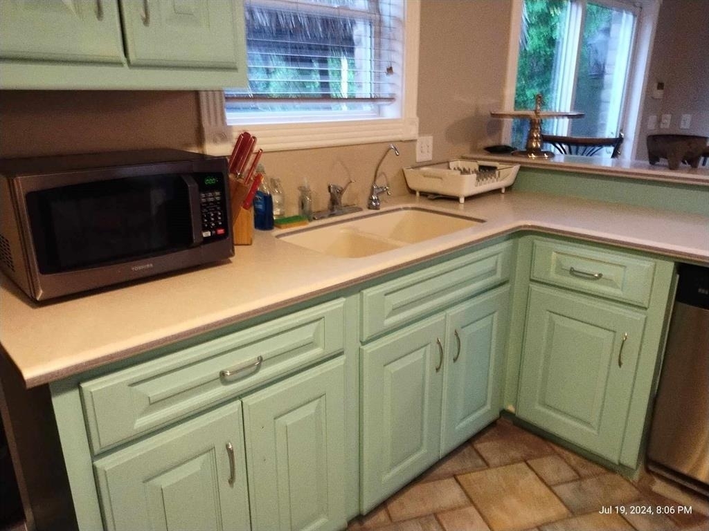 16610 Gull Court - Photo 30