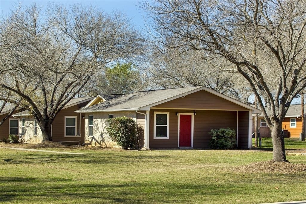 1200 E Frio Street - Photo 7
