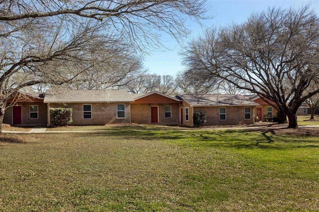 1200 E Frio Street - Photo 10