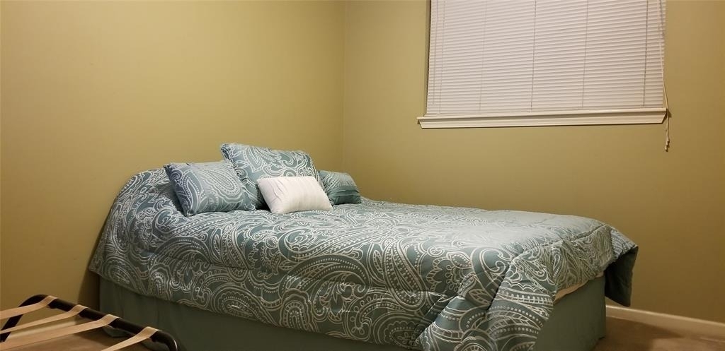 8510 Ashwyne Lane - Photo 2