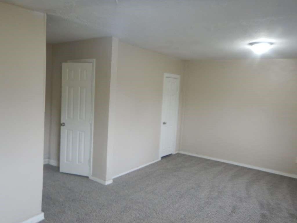 6405 Conley Street - Photo 3