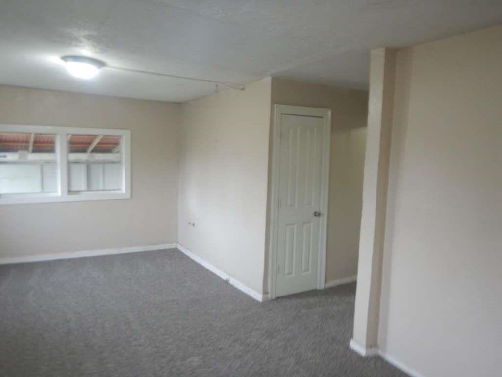 6405 Conley Street - Photo 2