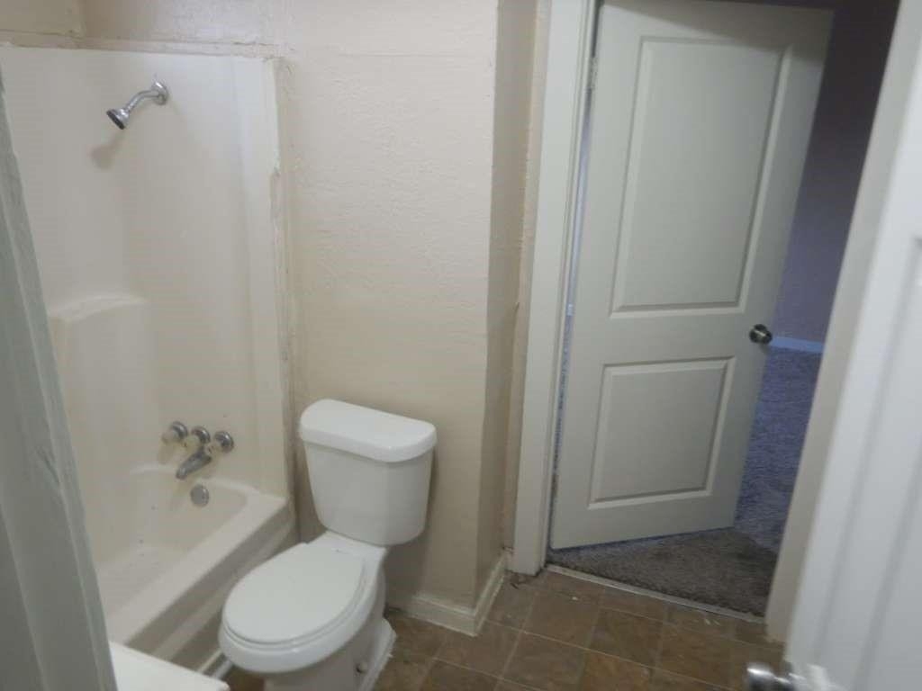 6405 Conley Street - Photo 7