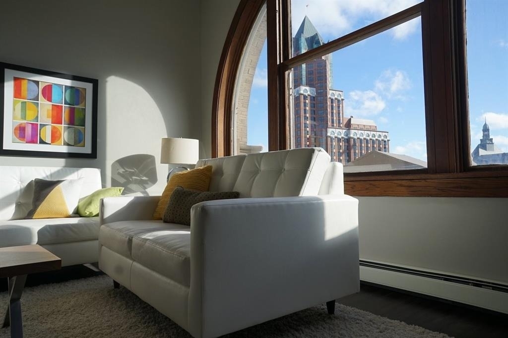 135 W Wells St - Photo 5