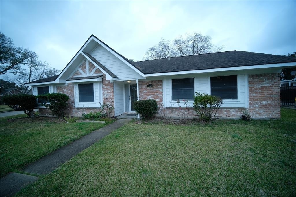 12618 Bexley Drive - Photo 0