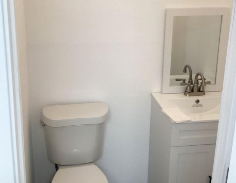 1010 E 1st Street - Photo 17