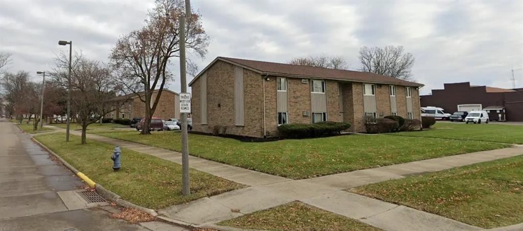 295 W Bucyrus St - Photo 3