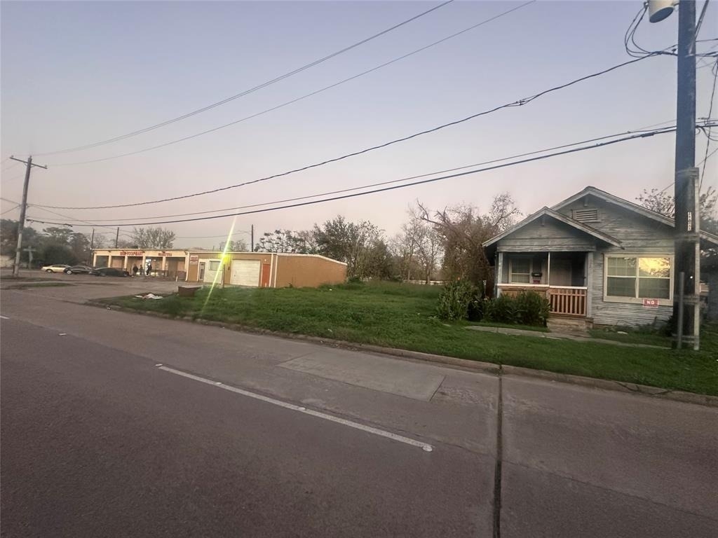1108 Gregg Street - Photo 4