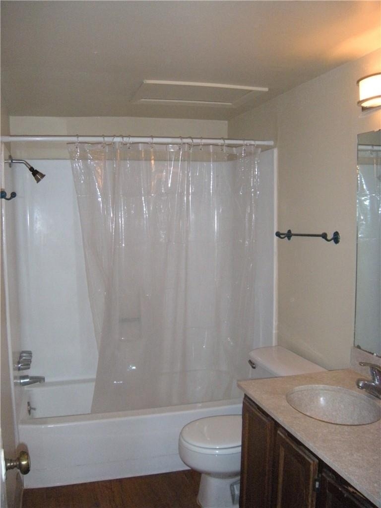 1000 W 26th St - Photo 8
