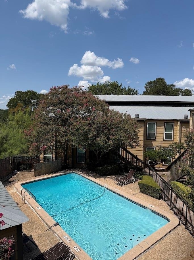 1000 W 26th St - Photo 11
