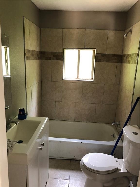 695 Grimes Avenue - Photo 28