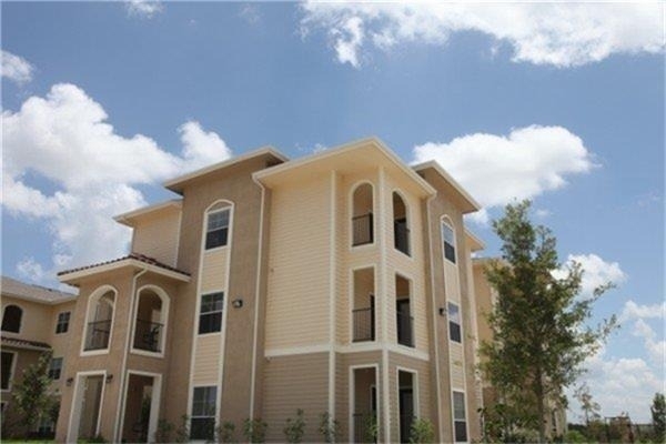 2101 W Business 83 - Photo 1