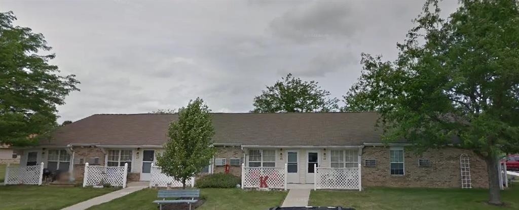 985 Meadow Ln - Photo 4