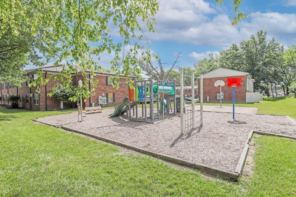 319 Blair Ct - Photo 8