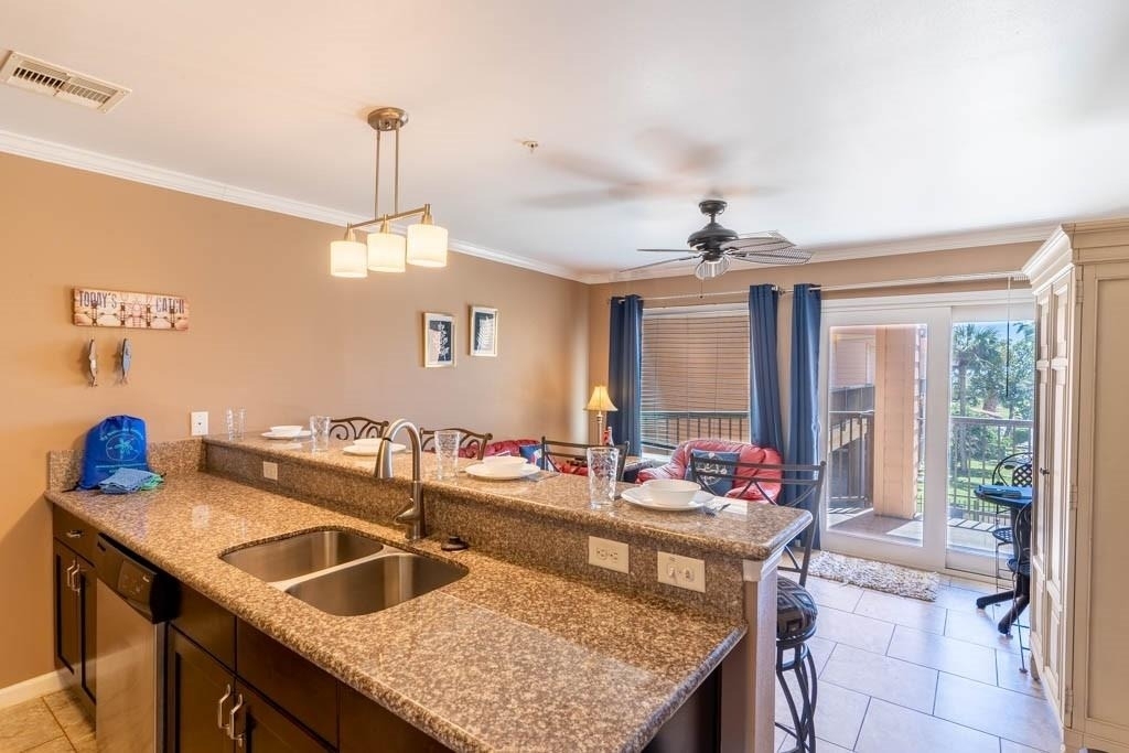 9520 Seawall Boulevard - Photo 4