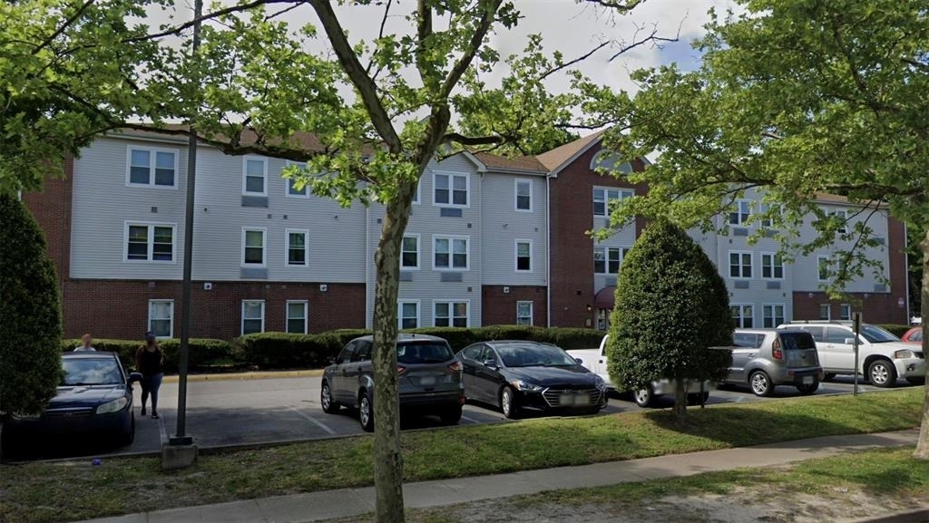 2735 Corprew Ave - Photo 2