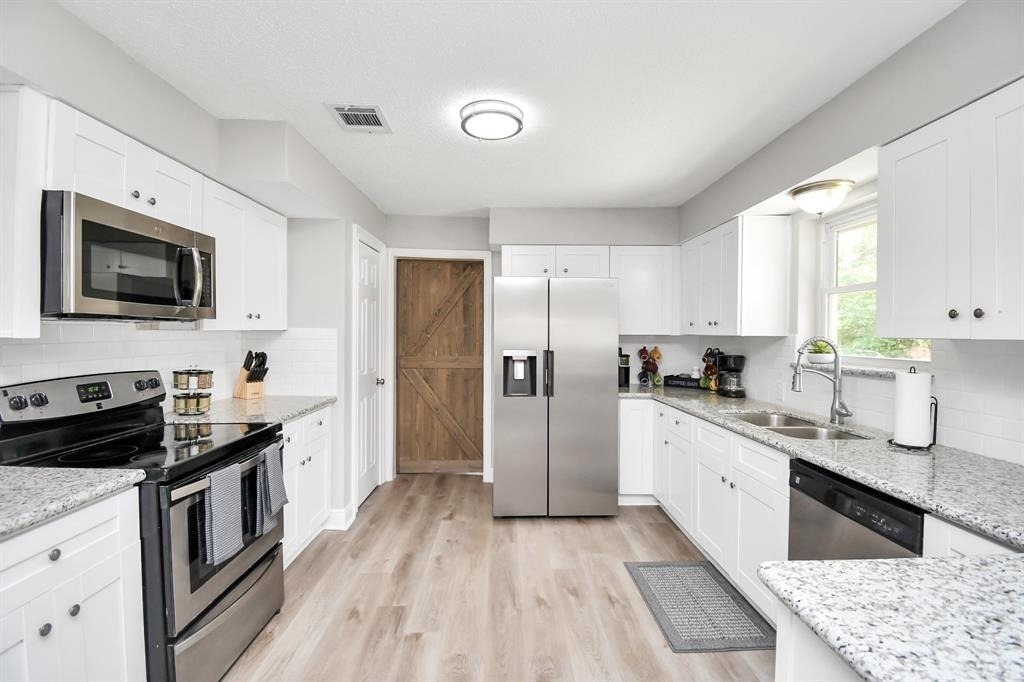 21722 Forest Glade Drive - Photo 1