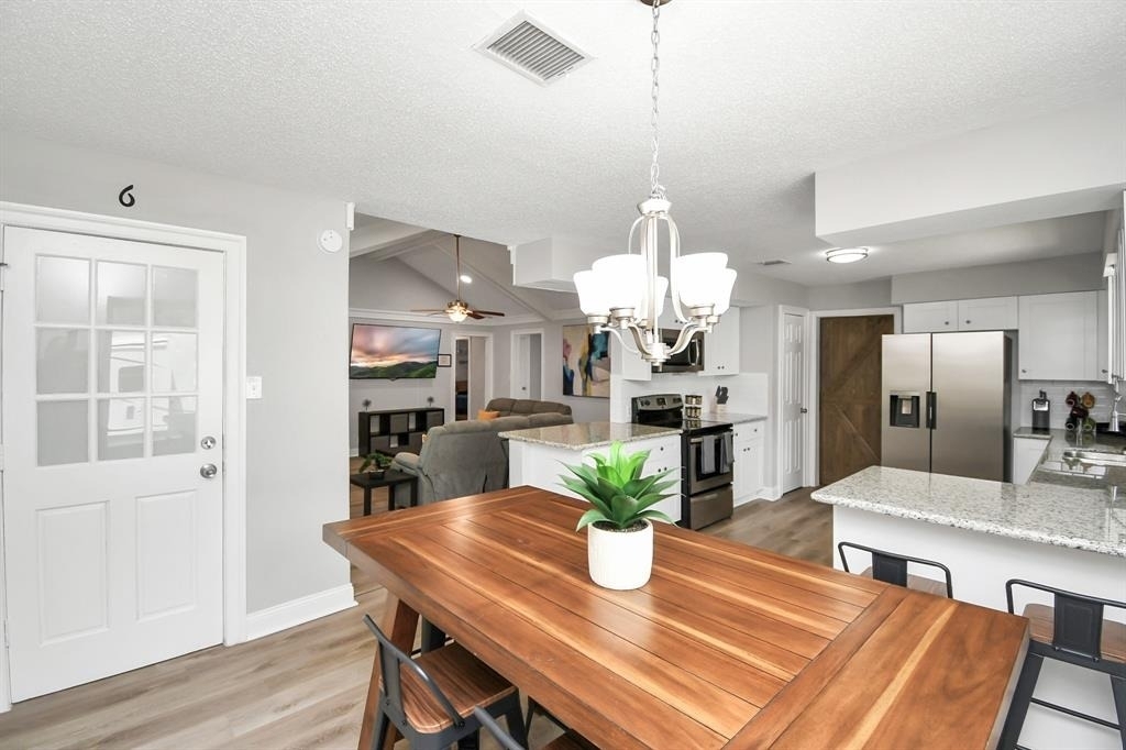 21722 Forest Glade Drive - Photo 12