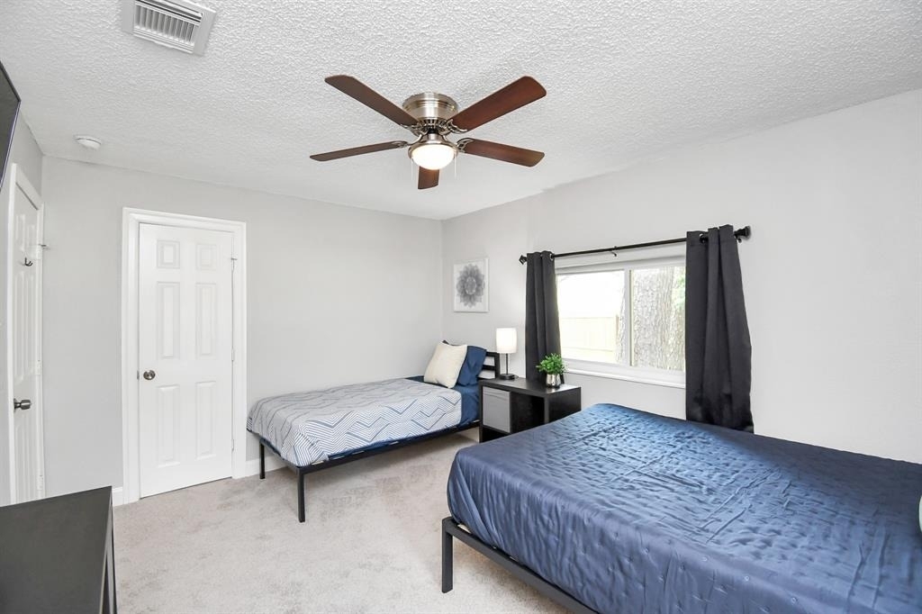 21722 Forest Glade Drive - Photo 16