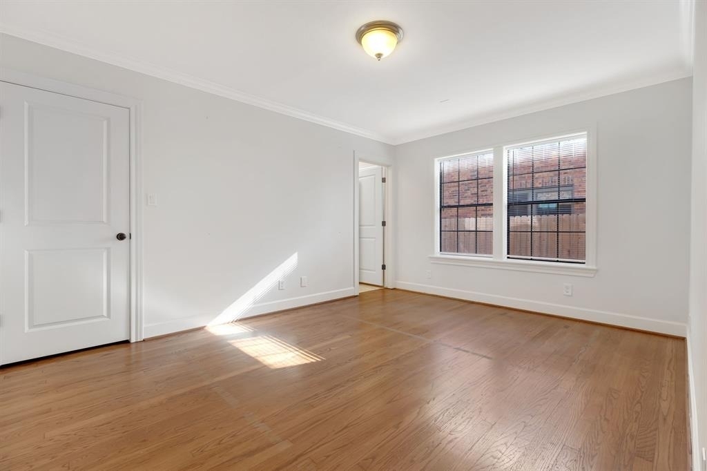 2306 Blodgett Street - Photo 7