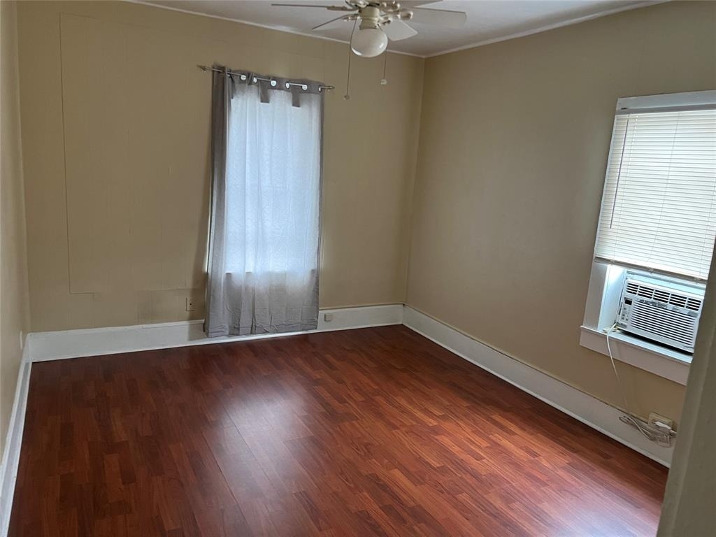 5105 Crawford Street - Photo 4