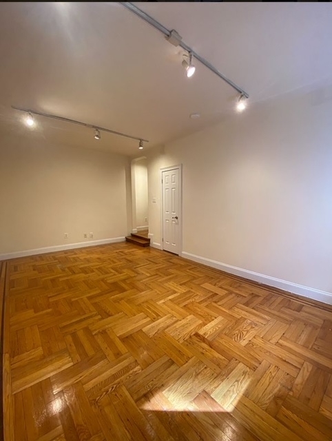 West 65 street And Columbus Ave - Photo 3