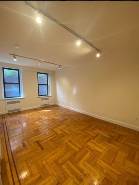 West 65 street And Columbus Ave - Photo 2