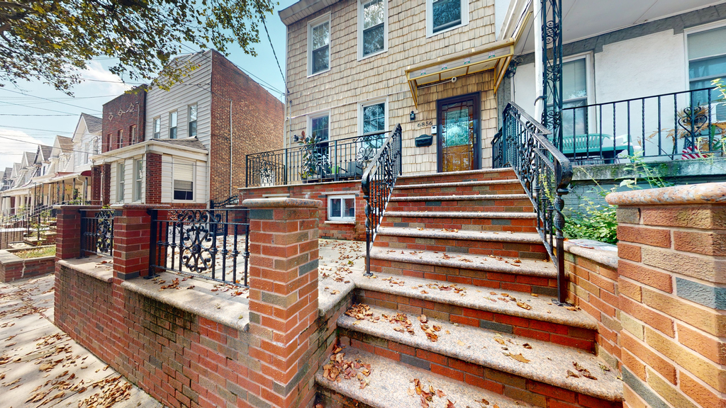 68-56 76th Street - Photo 19