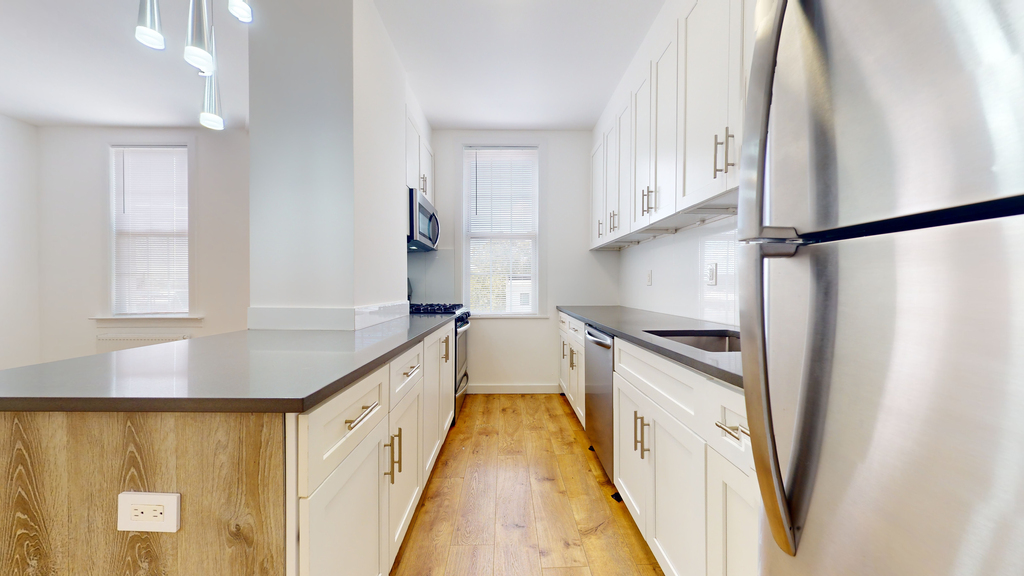 68-56 76th Street - Photo 5