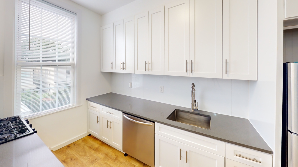 68-56 76th Street - Photo 16