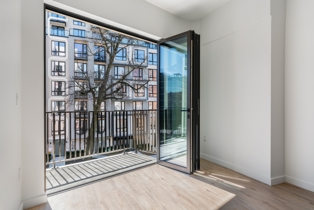 161 Lenox Road - Photo 3