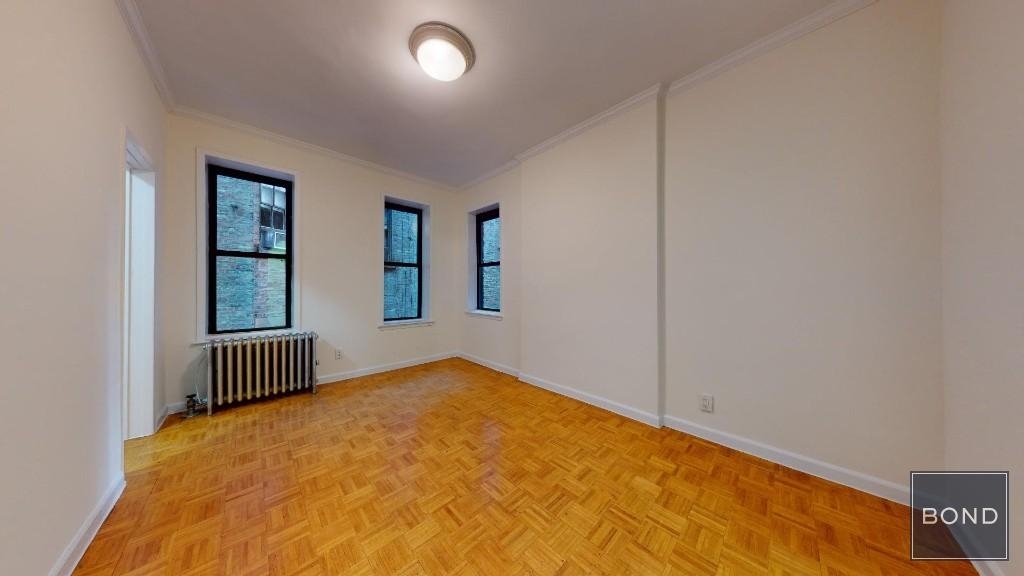 East 38th Street - Photo 0